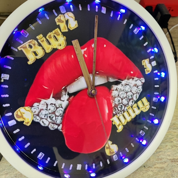 Juicy clock - Picture 5 of 6
